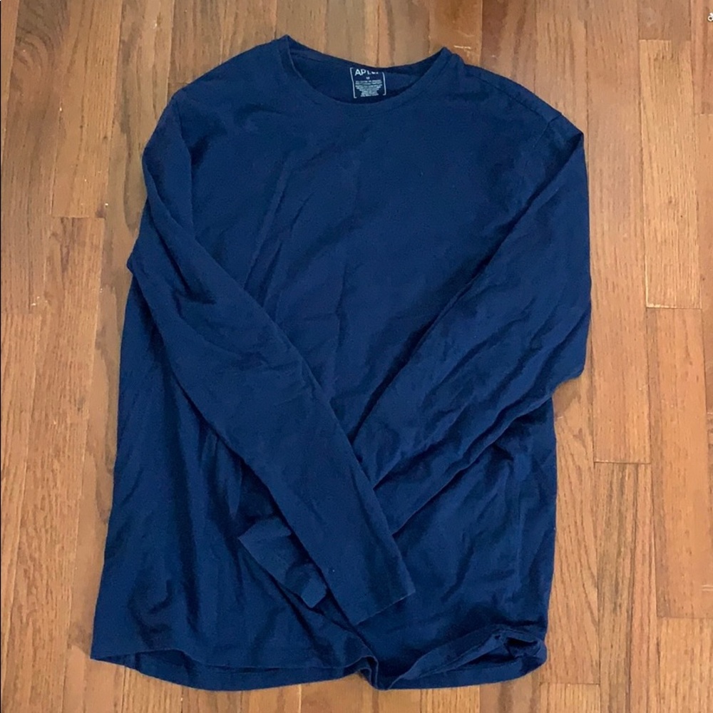 Long sleeve blue tshirt